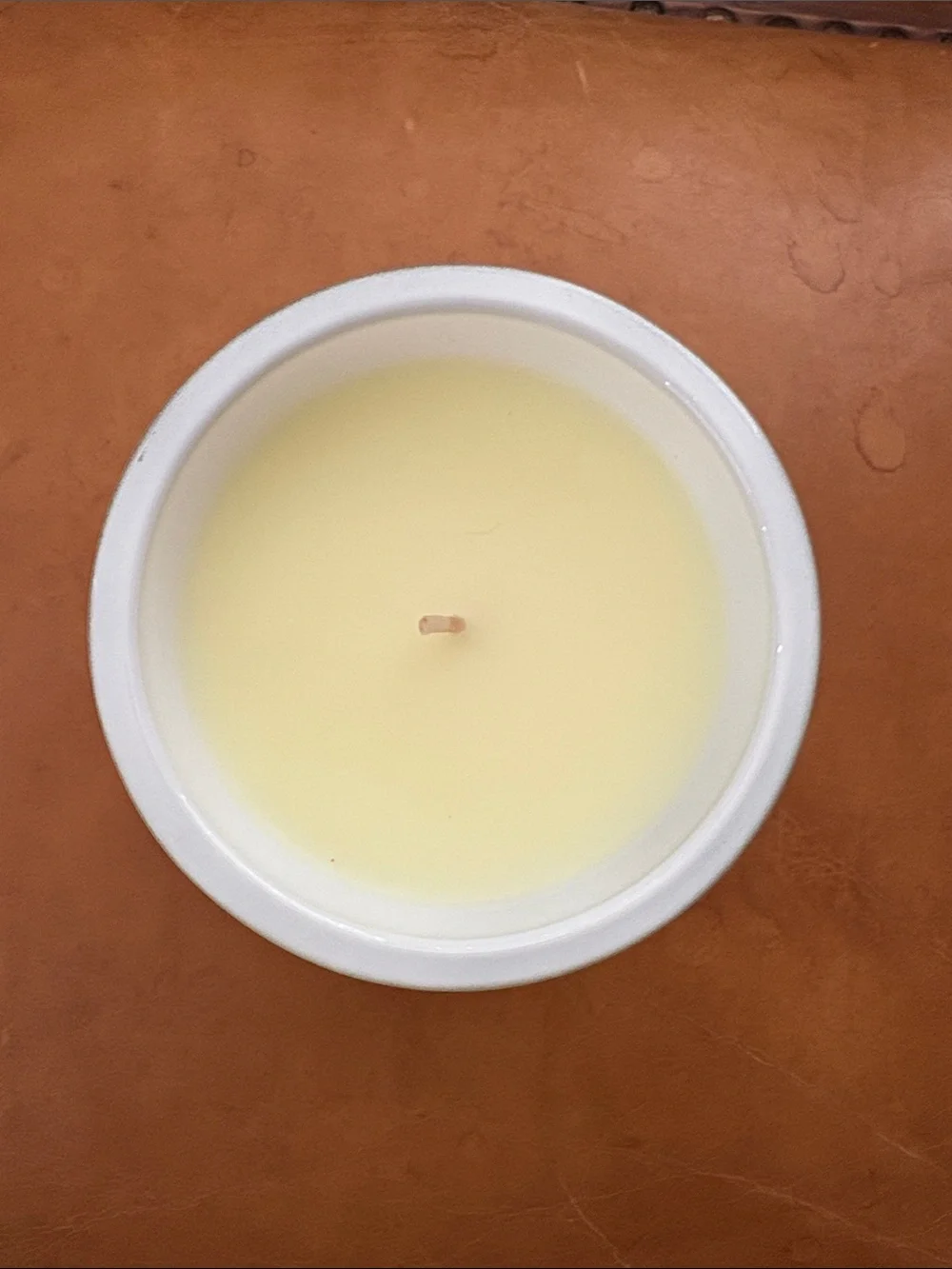 Williams Sonoma Bergamot & Oak Scented Candle
